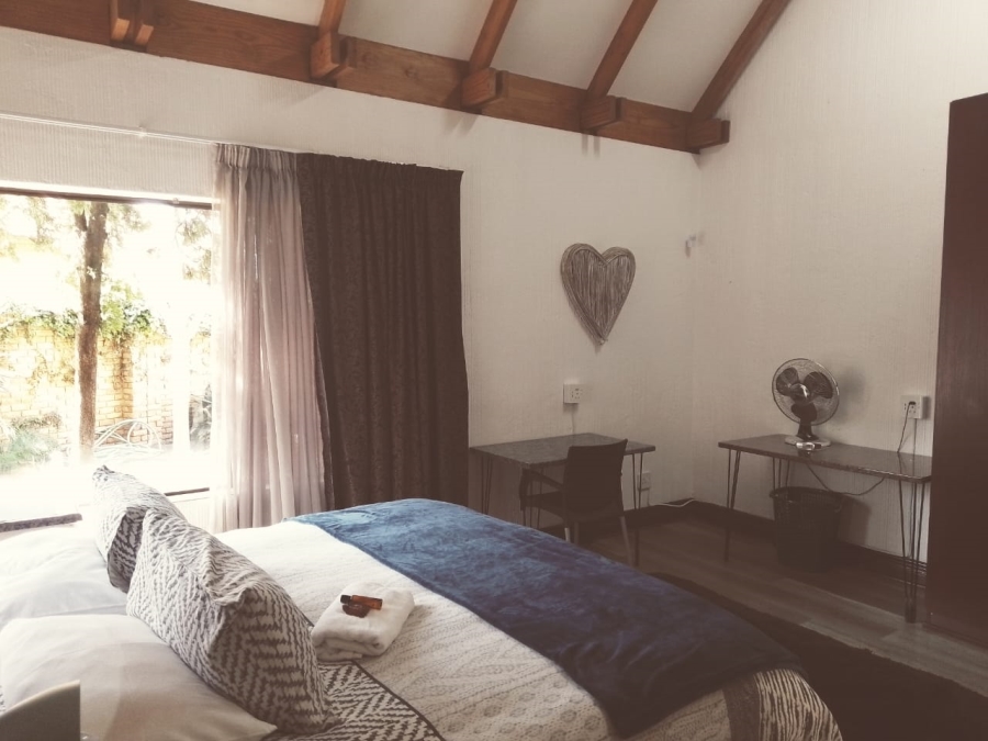 11 Bedroom Property for Sale in Riebeeckstad Free State